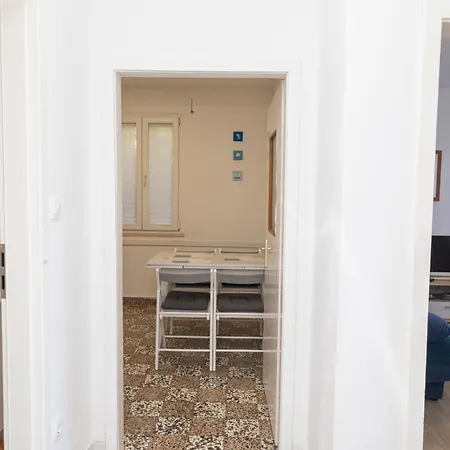 Sea View 50 M From St Rok Апартаменти Пучища