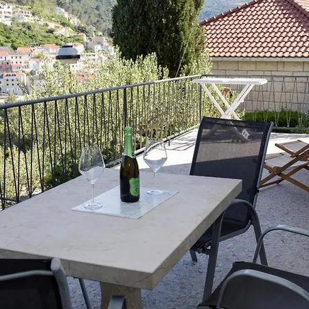 Lejlighed Sea View Apartment 50 M From St Rok Beach *