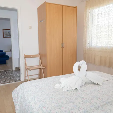 Sea View Apartment 50 M From St Rok Beach * Pucisca